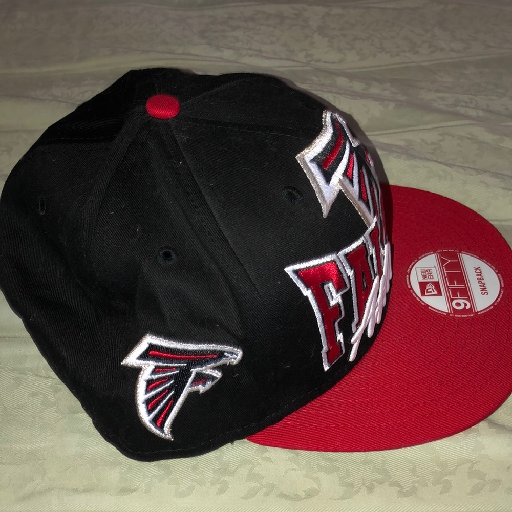 Atlanta Falcons flat bill hat. Great condition! - Picture 3 of 3